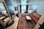 Deluxe Oceanview Stateroom Picture