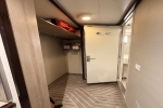 Mini-Suite Stateroom Cabin R231. Picture