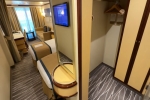Mini-Suite Stateroom Cabin M424. Picture