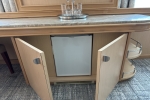Window Suite Stateroom Cabin F305. Picture