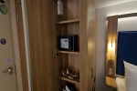 Infinite Stateroom Cabin 10183. Picture