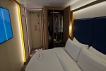 Infinite Stateroom Cabin 10183. Picture