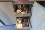 Yacht-Club-Deluxe Stateroom Cabin 18003. Picture