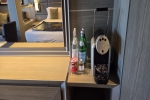 Yacht-Club-Deluxe Stateroom Cabin 18003. Picture