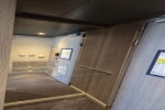 Yacht-Club-Deluxe Stateroom Cabin 18003. Picture