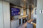 Yacht-Club-Deluxe Stateroom Cabin 18003. Picture
