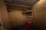 Atrium Promenade View Stateroom Cabin 8609. Picture