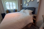 Seaview (Oceanview) Stateroom Picture