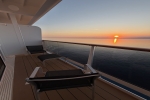 Yacht-Deluxe Stateroom Cabin 20009. Picture