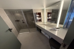 Haven-Aft-Owner Stateroom Cabin 10886. Picture
