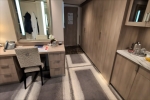 Signature Stateroom Cabin 7102. Picture