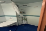 French Stateroom Cabin 4121. Picture