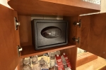 French Stateroom Cabin 4121. Picture