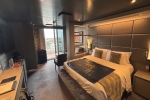 Yacht-Club-Deluxe Cabin Picture
