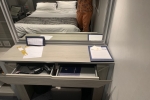 Yacht-Club-Interior Stateroom Cabin 18028. Picture