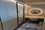 Junior Stateroom Cabin 10150. Picture