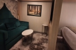 Family_Inside Stateroom Cabin 16729. Picture