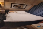 Verandah Stateroom Cabin 4092. Picture