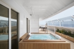 Yacht Club Whirlpool Royal Suite Stateroom Picture