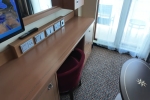 Deluxe Verandah Stateroom Picture