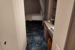 Deluxe-Oceanview Stateroom Cabin 8504. Picture