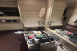 Yacht-Club-Interior Cabin Picture