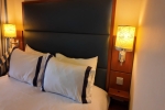 Deluxe Verandah Stateroom Cabin 8570. Picture