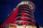 Scarlet Lady Ship Picture  2