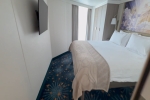 Family-Verandah Stateroom Cabin 6696. Picture