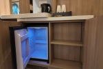 Large-Inside Stateroom Cabin 5475. Picture