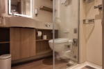 Large-Inside Stateroom Cabin 5475. Picture