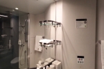 Yacht-Deluxe Stateroom Cabin 18014. Picture