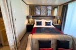 Queens Suite Stateroom Cabin 10006. Picture