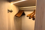 Deluxe Verandah Stateroom Picture