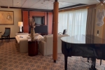 Royal Suite Cabin Picture