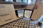 Junior Suite Stateroom Picture