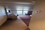 Yacht-Club-Deluxe Stateroom Cabin 16016. Picture