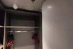 Suite with Whirlpool Bath Stateroom Picture