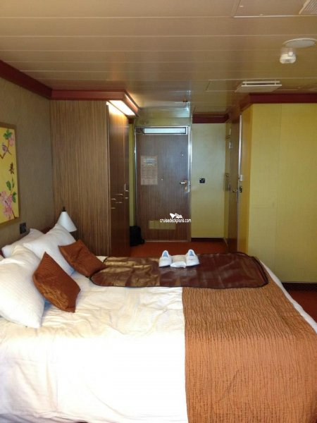 Carnival Dream Deck Plans - Cabin Diagrams - Pictures