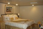 Deluxe Interior Stateroom Picture