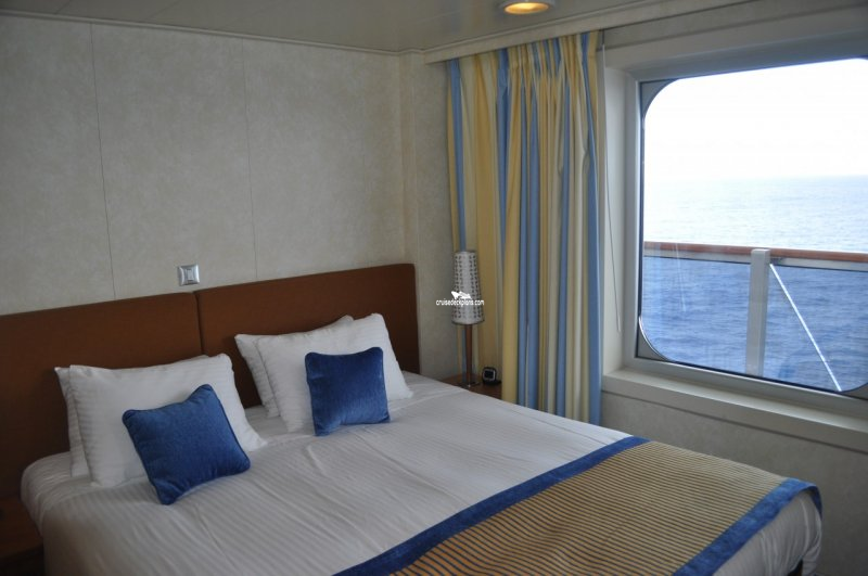 Stateroom 9475 Carnival Breeze