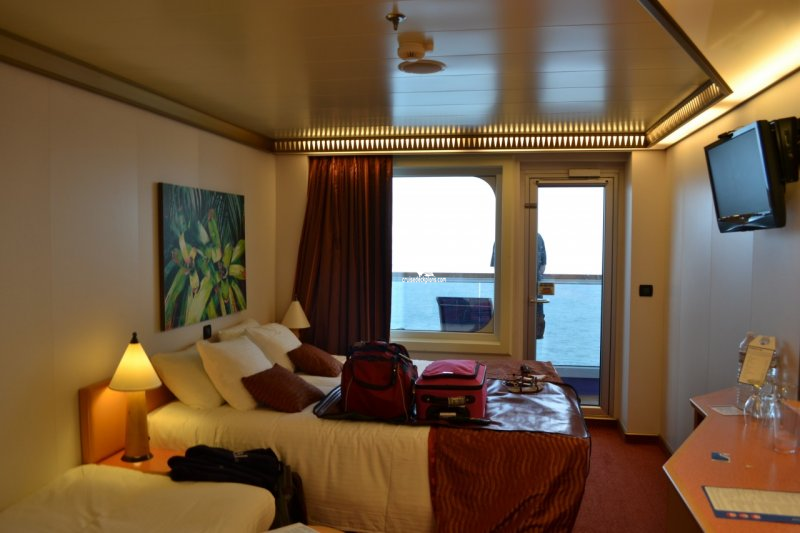 Carnival Magic Stateroom 9368