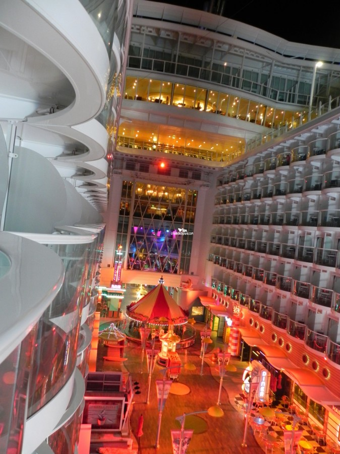 Oasis of the Seas Cabin 10329