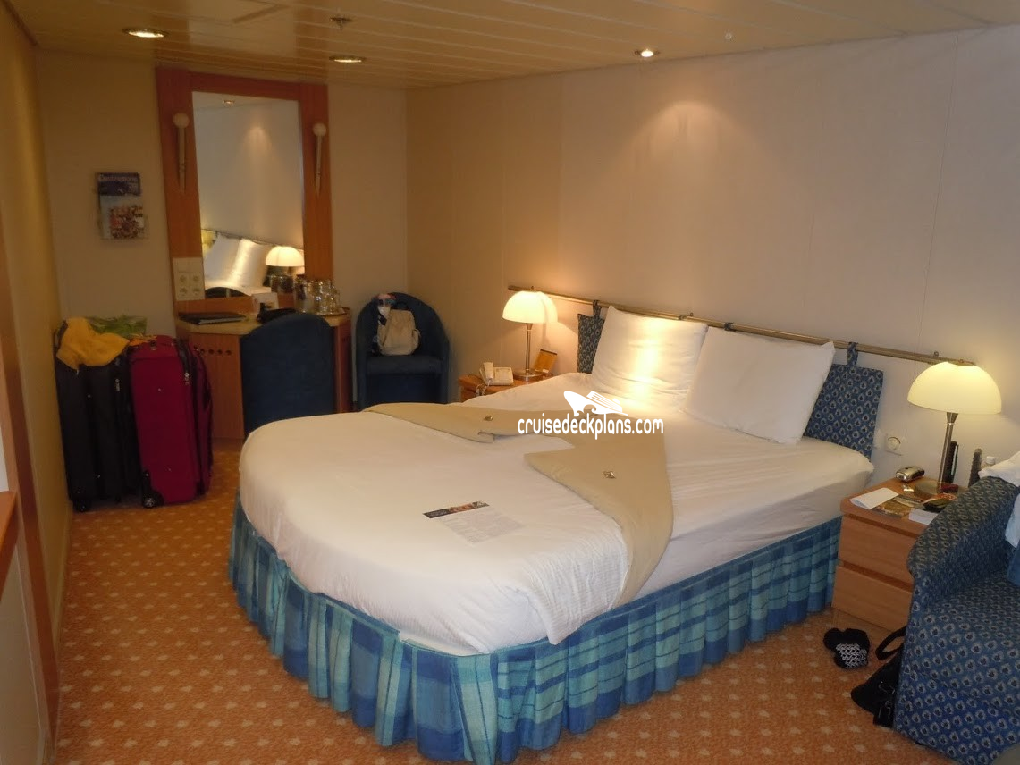 Celebrity Summit Cabin 7002 Pictures