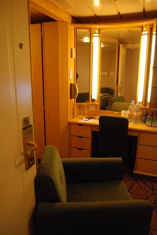 Grandeur of the Seas Interior Stateroom