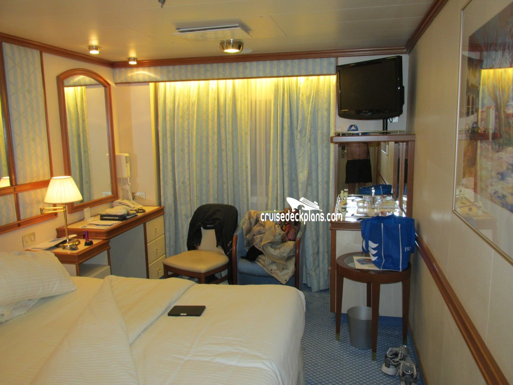 Golden Princess Stateroom E308