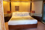 Penthouse Suite Stateroom Picture