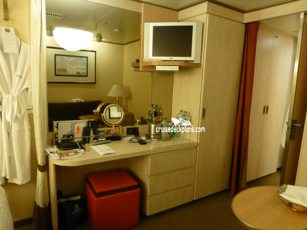 Volendam Interior Stateroom Details