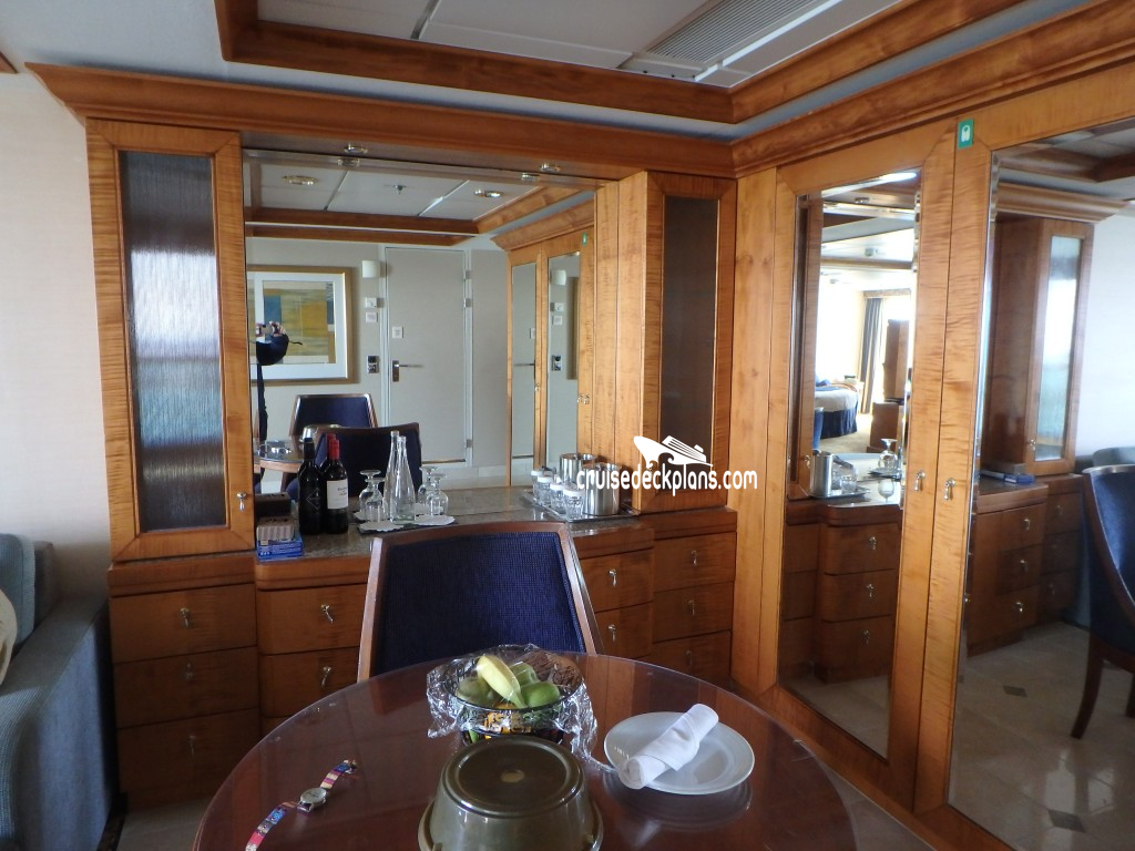 Brilliance of the Seas Owners Suite Stateroom Cabins