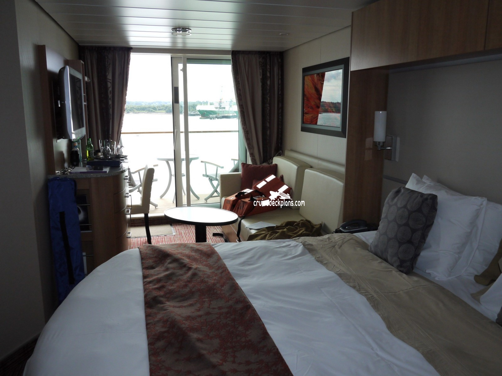 Celebrity Eclipse Cabin 8128